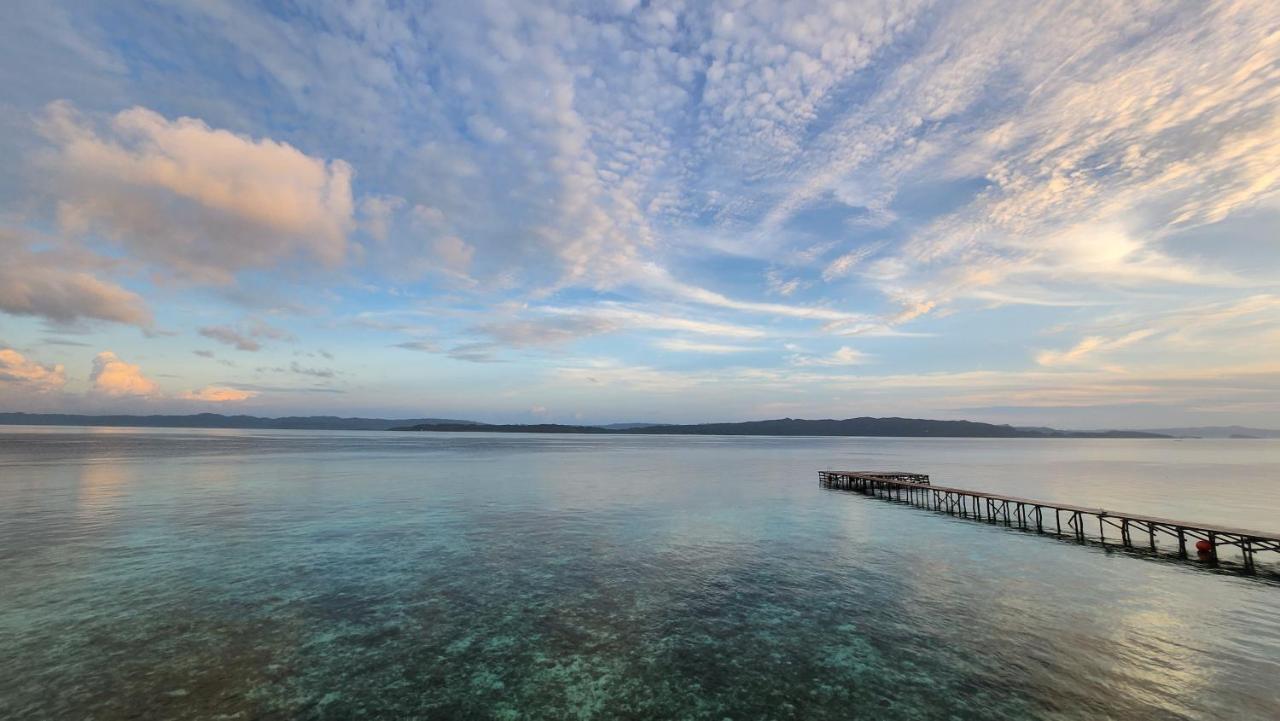 Terimakasih Homestay Pulau Mansuar Eksteriør bilde