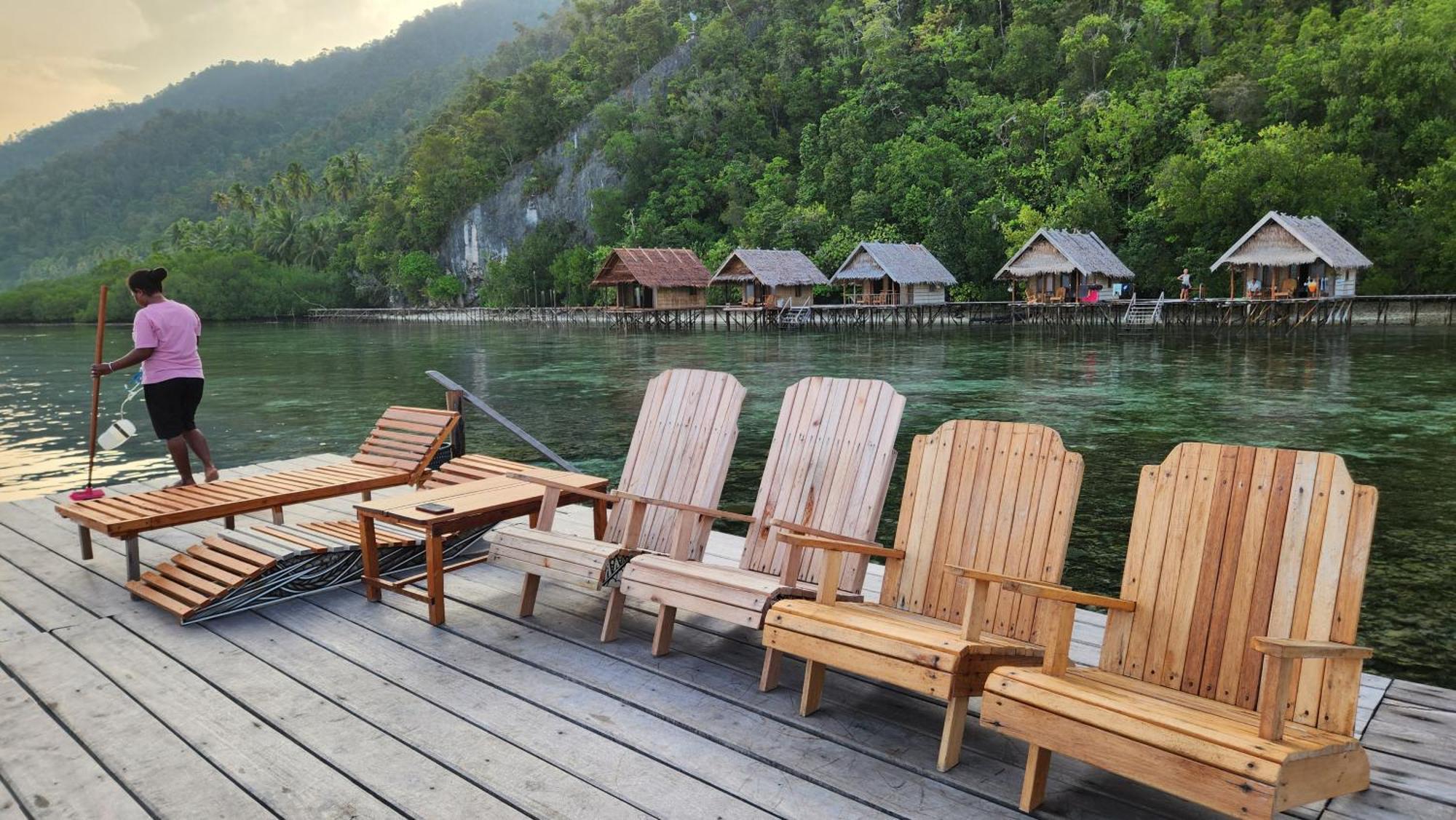 Terimakasih Homestay Pulau Mansuar Eksteriør bilde